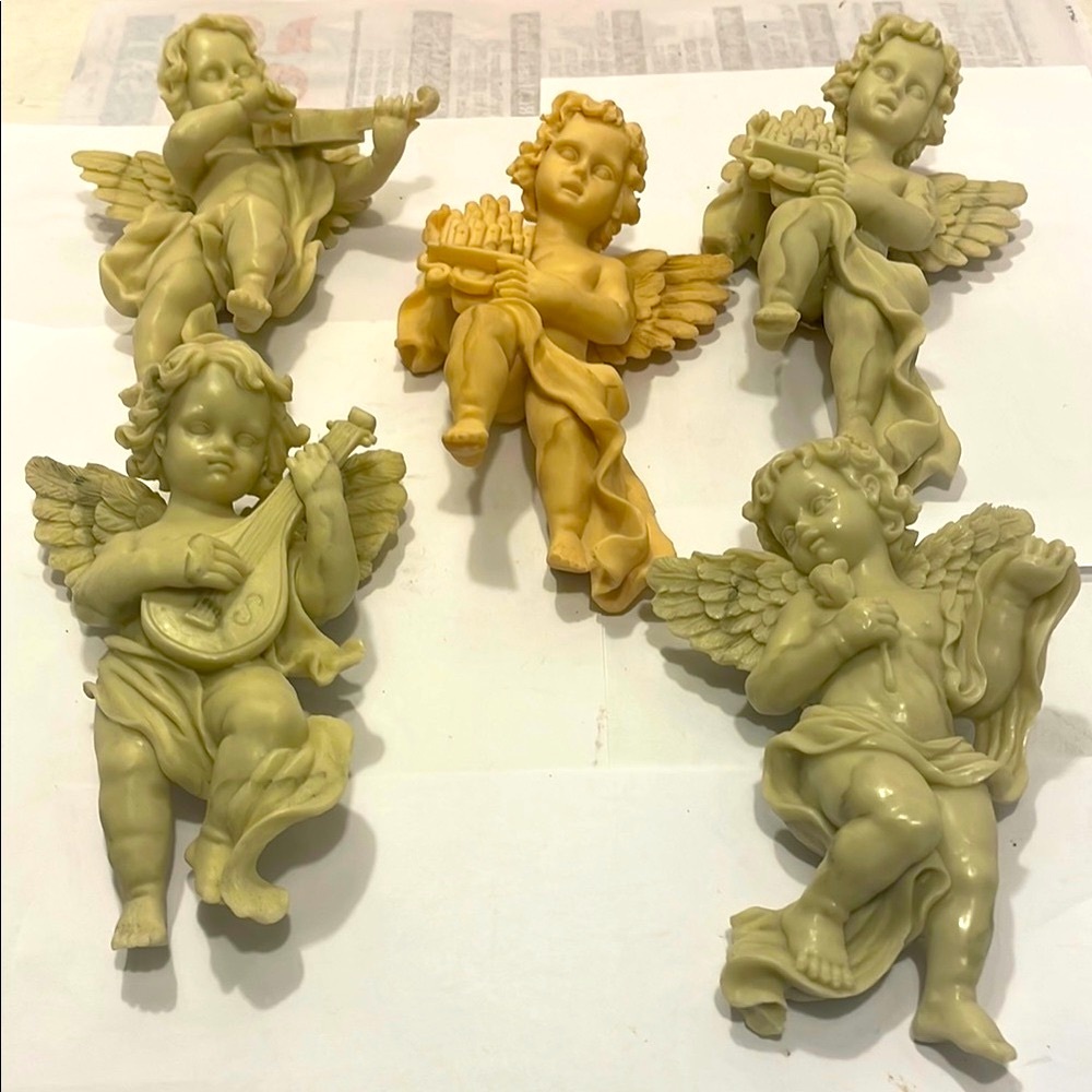 Set of 5 Italian Hanging Cherubs/Angel Figurine Set - Cream and Tan